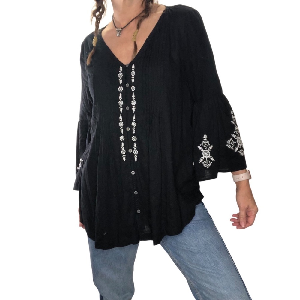 Style & Co Sz M Linen Blend Blouse Top Embroidered Black Boho Bell SL Peasant